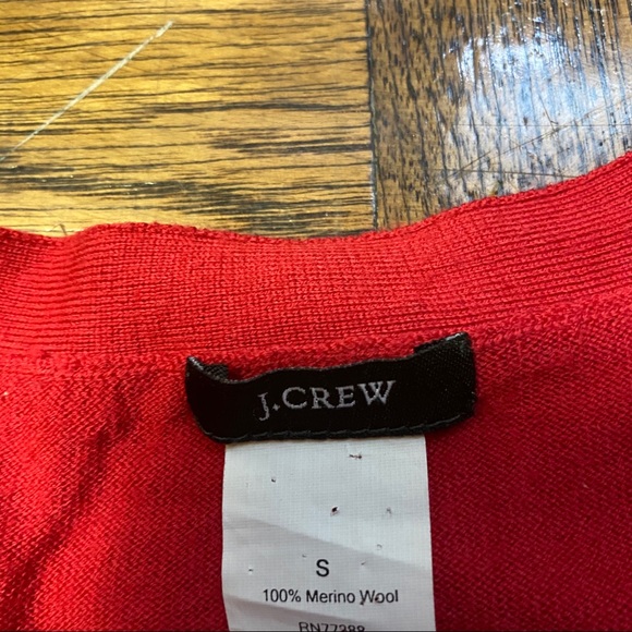 J Crew red fine merino wool v-neck sweater sz S - Picture 3 of 3